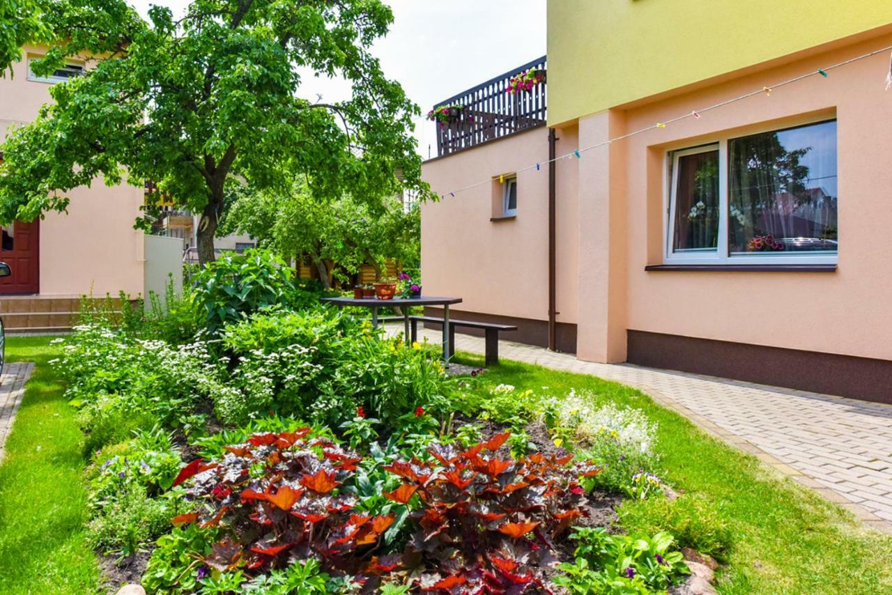 Almuka Lägenhet Palanga Exteriör bild